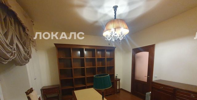 Сдаю трехкомнатную квартиру на переулок Сивцев Вражек, 37/16, метро Арбатская (Арбатско-Покровская линия), г. Москва