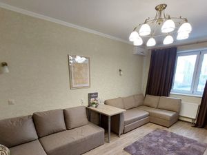 1к квартира Академика Янгеля