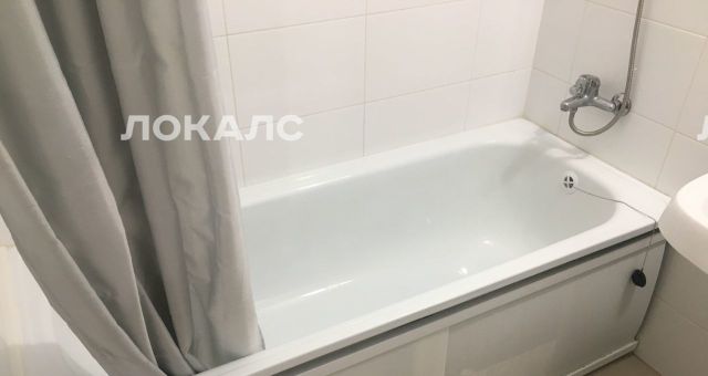 Сдаю 1к квартиру на Ярцевская улица, 24К1, метро Молодёжная, г. Москва