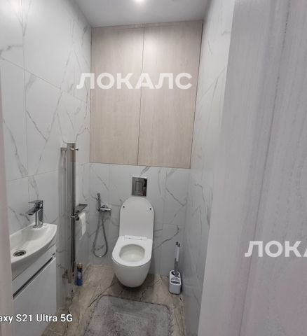 Сдаю двухкомнатную квартиру на г Москва, р-н Внуково, ул Анны Ахматовой, д 11 стр 3, метро Рассказовка, г. Москва