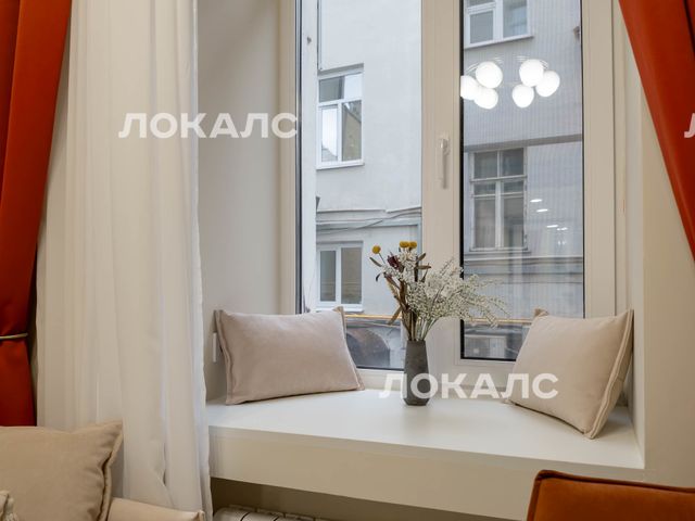 Снять однокомнатную квартиру на г Москва, ул Большая Дмитровка, д 20 стр 2, метро Тверская, г. Москва