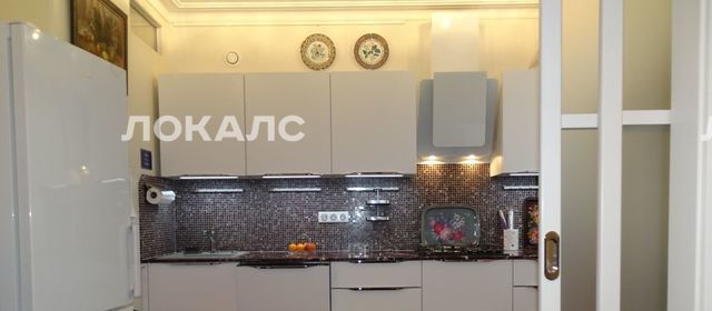 Сдаю трехкомнатную квартиру на Мясницкая улица, 35А, метро Сухаревская, г. Москва