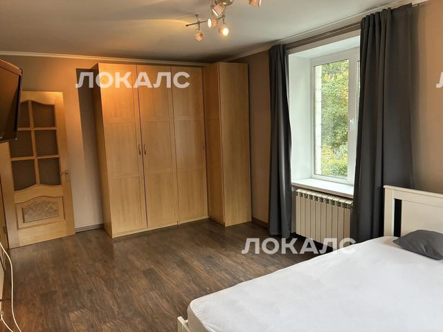 Сдается однокомнатная квартира на г Москва, ул Малая Пироговская, д 23, метро Спортивная, г. Москва