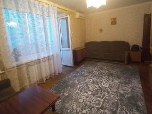 1-комнатная квартира: Ростов-на-Дону, проспект Стачки, 15 (40 м²)