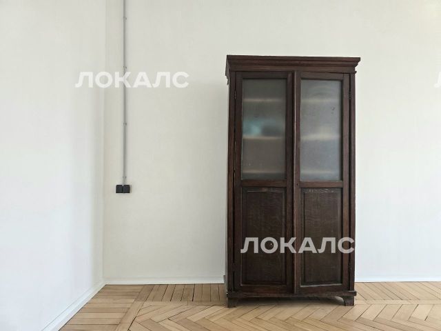 Сдается 2к квартира на г Москва, ул Новопесчаная, д 16 к 1, метро Панфиловская, г. Москва