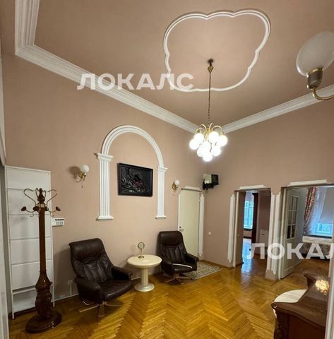 Сдам трехкомнатную квартиру на Старосадский переулок, 10С1, метро Чкаловская, г. Москва