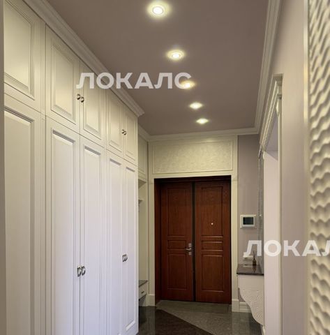 Сдаю двухкомнатную квартиру на Садовая-Триумфальная улица, 4/10, метро Менделеевская, г. Москва