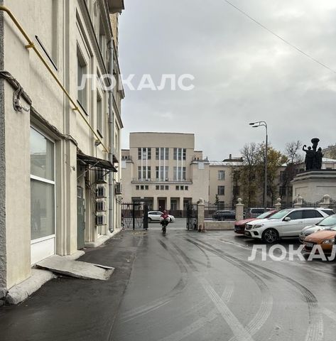 Сдаю 2х-комнатную квартиру на Ленинский проспект, 12, метро Шаболовская, г. Москва