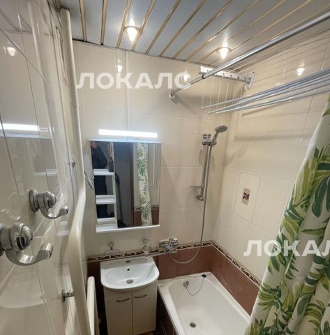 Аренда 1-к квартиры на улица Бориса Галушкина, 18, метро Рижская, г. Москва