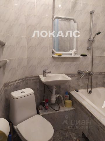 Сдам 2-к квартиру на Кастанаевская улица, 27К1, метро Филёвский парк, г. Москва