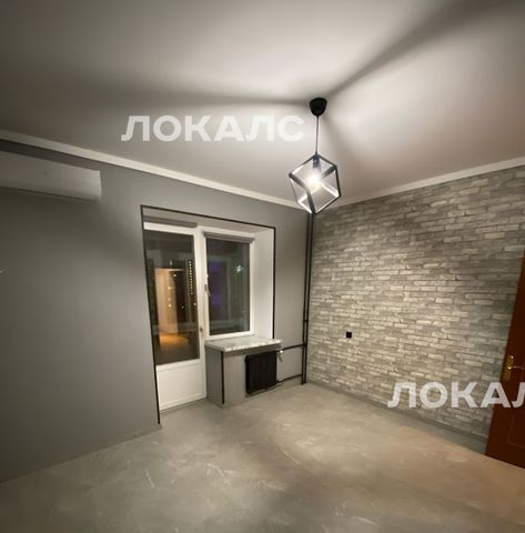 Сдам 4-к квартиру на Старокачаловская улица, 18, метро Бульвар Дмитрия Донского, г. Москва