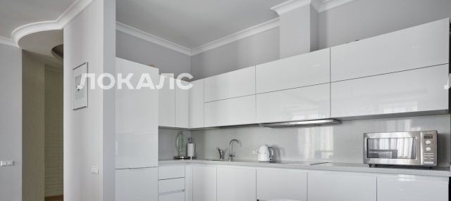 Сдаю 4-к квартиру на Ленинградское шоссе, 25к2, метро Войковская, г. Москва