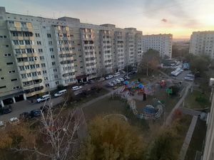 2-комнатная квартира: Красноярск, Малаховская улица, 2 (52.1 м²)