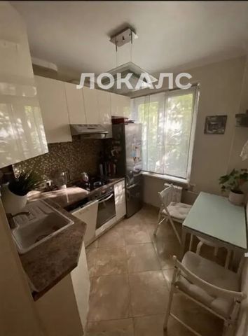 Аренда 2-комнатной квартиры на г Москва, ул Сокольнический Вал, д 4, метро Сокольники, г. Москва