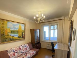 3-к кв. Красноярский край, Красноярск ул. Анатолия Гладкова, 25б (59.8 м²)