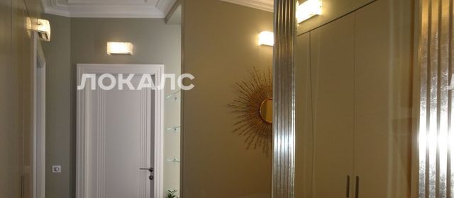 Снять 3-комнатную квартиру на Мясницкая улица, 35А, метро Комсомольская, г. Москва