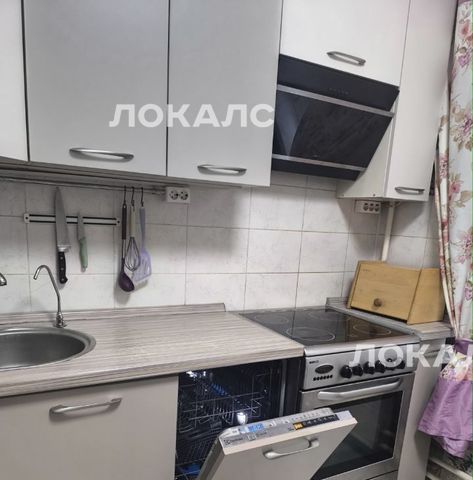 Сдаю 2к квартиру на улица Рокотова, 7К2, метро Ясенево, г. Москва