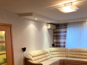 Однушка около метро Академическая