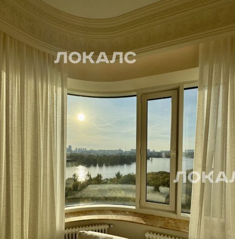 Аренда трехкомнатной квартиры на Волоколамское шоссе, 81/2с2, метро Тушинская, г. Москва