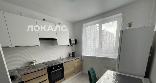 Сдаю 2-к квартиру на улица Раменки, 9К2, метро Раменки, г. Москва