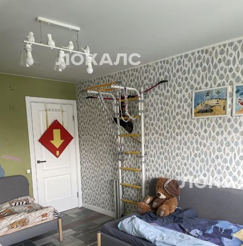 Сдаю 3к квартиру на Митинская улица, 38, метро Волоколамская, г. Москва