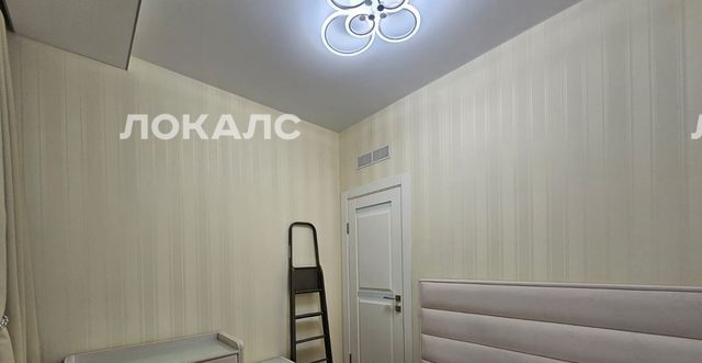 Аренда двухкомнатной квартиры на Октябрьская улица, 67, метро Савёловская, г. Москва