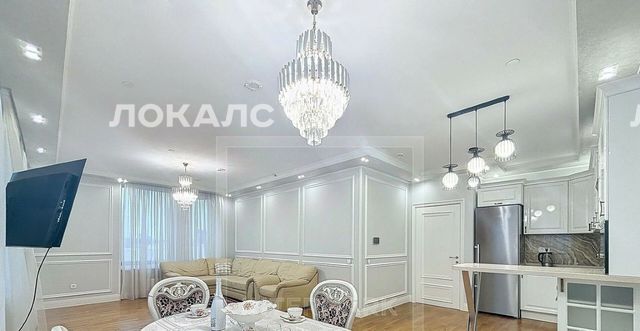 Сдается трехкомнатная квартира на переулок Докучаев, 2с3, метро Чистые пруды, г. Москва