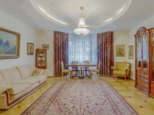 4-комнатная квартира: Москва, Кастанаевская улица, 13 (180 м²)