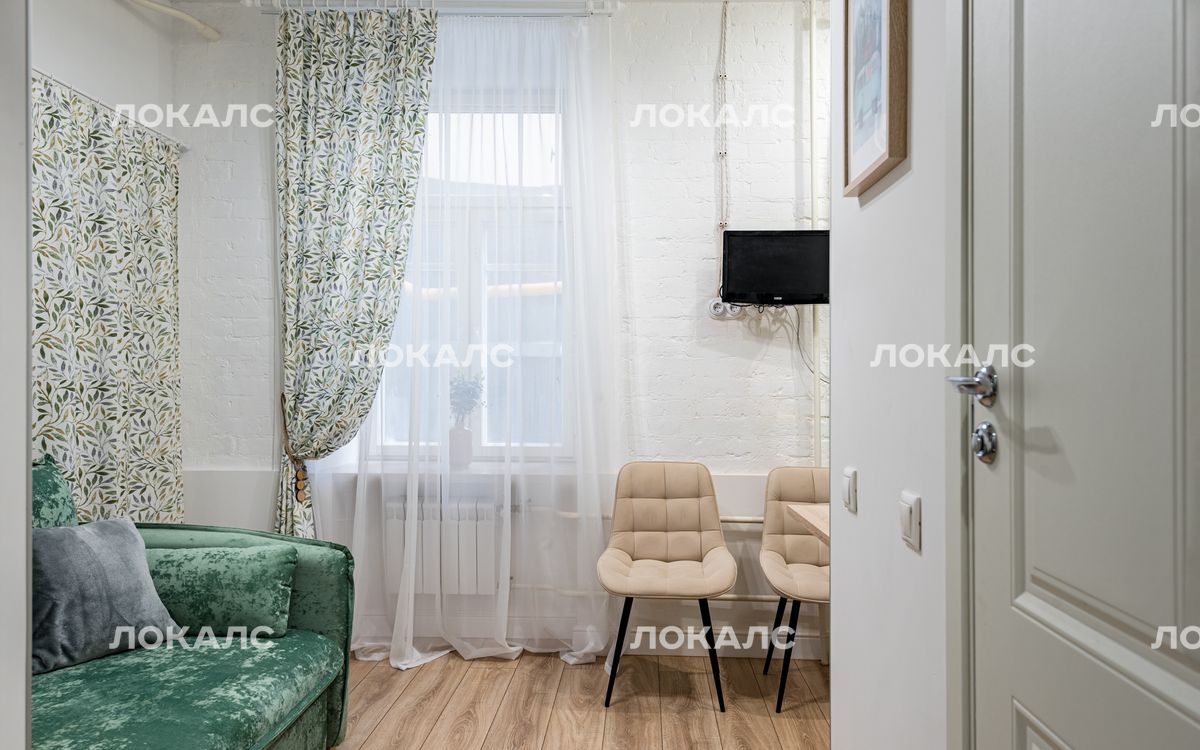 Снять 1-к квартиру на г Москва, Малый Николопесковский пер, д 6, метро Арбатская (Филевская линия), г. Москва