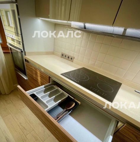 Сдам однокомнатную квартиру на Хорошевское шоссе, 12к1, метро Улица 1905 года, г. Москва