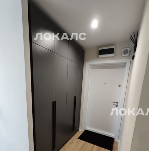 Сдаю трехкомнатную квартиру на Новохохловская улица, 15к3, г. Москва