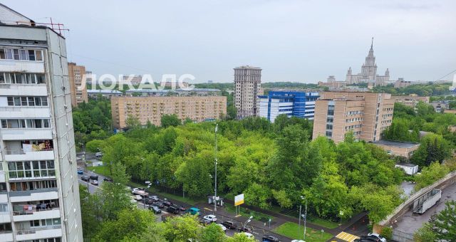 Снять 1к квартиру на Мосфильмовская улица, 76, метро Раменки, г. Москва