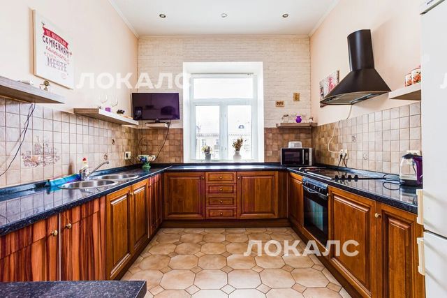 Сдается 3-комнатная квартира на г Москва, ул Новопесчаная, д 19 к 3, метро Сокол, г. Москва