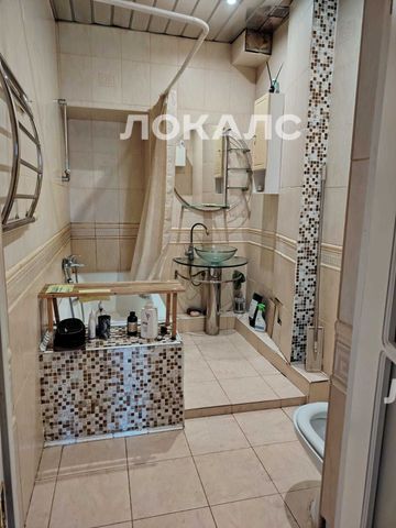 Сдам 4-комнатную квартиру на г Москва, Большой Толмачёвский пер, д 4, метро Новокузнецкая, г. Москва