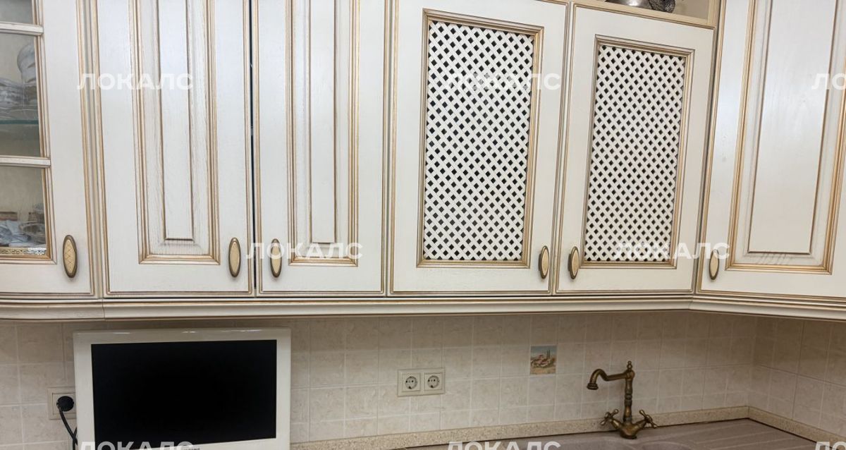 Сдаю 3-к квартиру на Новочеремушкинская улица, 34, метро Академическая, г. Москва