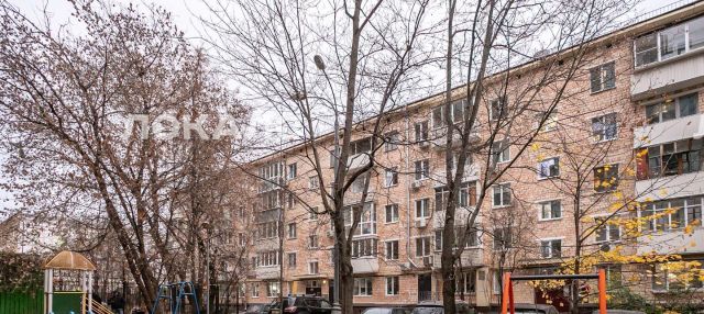 Сдается двухкомнатная квартира на Малая Пироговская улица, 6/4к1, метро Спортивная, г. Москва