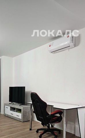 Снять трехкомнатную квартиру на Новохохловская улица, 15к1, метро Нижегородская, г. Москва