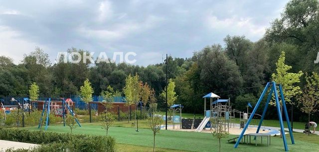Снять трехкомнатную квартиру на Гжатская улица, 5к4, метро Кунцевская, г. Москва
