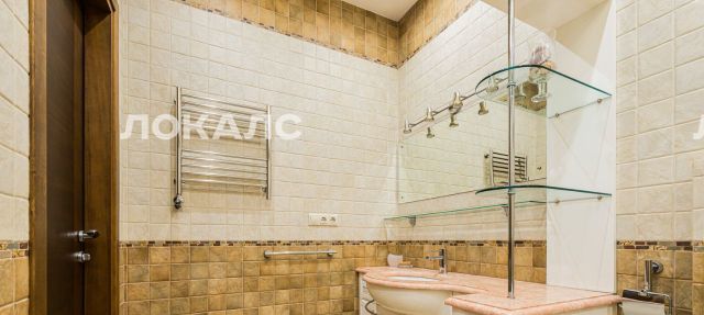 Сдаю четырехкомнатную квартиру на улица Коштоянца, 20К3, метро Юго-Западная, г. Москва