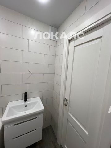 Снять 3-комнатную квартиру на г Москва, ул Грина, д 18 к 2, метро Улица Старокачаловская, г. Москва