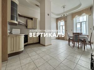 3-комнатная квартира: Москва, Тверская улица, 12с8 (150 м²)