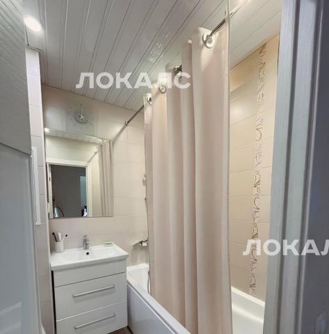 Сдаю 1-комнатную квартиру на Рублевское шоссе, 14К3, метро Пионерская, г. Москва