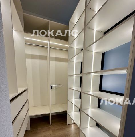 Сдаю 2х-комнатную квартиру на улица Сокольнический Вал, 1, метро Рижская, г. Москва