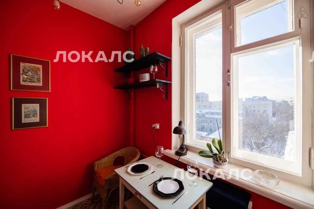 Аренда однокомнатной квартиры на г Москва, Малый Патриарший пер, д 5 стр 1, метро Баррикадная, г. Москва