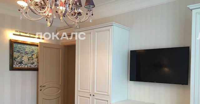 Сдается трехкомнатная квартира на Волоколамское шоссе, 15/22, метро Войковская, г. Москва