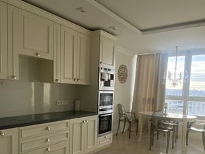 3-х комнатная квартира около метро Коломенская