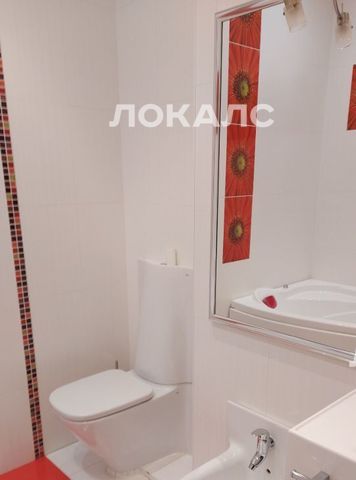 Сдаю 3к квартиру на улица Маршала Бирюзова, 31, метро Панфиловская, г. Москва