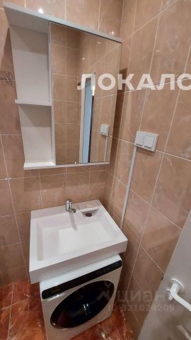 Снять 1-к квартиру на г Москва, ул Арбат, метро Смоленская (Филевская линия), г. Москва