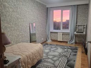 Дом на набережной