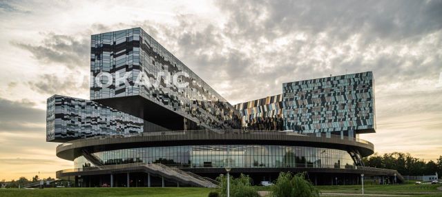 Аренда 2к квартиры на Сколковское шоссе, 40к2, метро Кунцевская, г. Москва